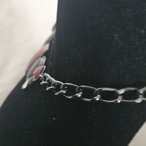 Elegant Burgundy and Black Statement Necklace - Picture 12 of 16